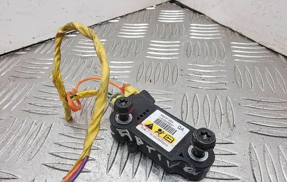 Chevrolet Captiva Airbag deployment crash/impact sensor 96631484