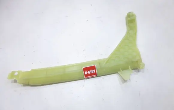 Audi A4 S4 B9 Rear door windshield rail 8W0839067