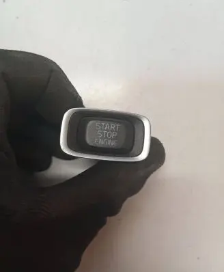 Volvo V60 Engine start stop button switch 31456645