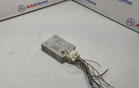 BMW 3 E90 E91 Tow bar trailer control unit/module 6773731 71606773731 71606857227