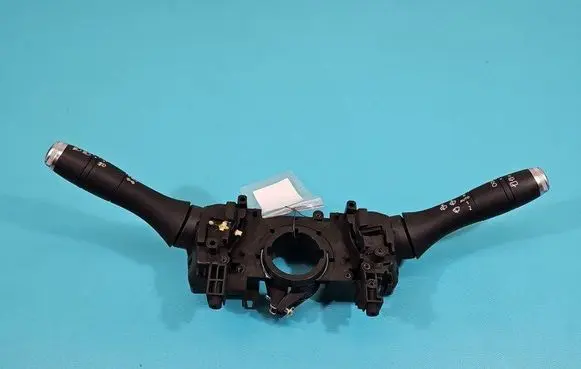 Renault Clio V Headlight wiper switch 255670428R IMPRK1467428