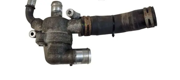 Ford Fusion II Thermostat/thermostat housing DS7E8K528 DS7E8K528EA DS7E8A587