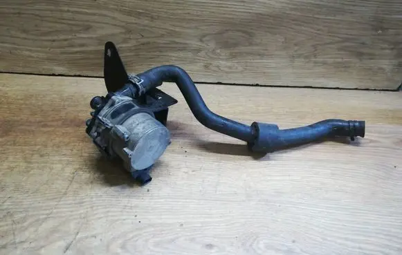 Audi A6 S6 C6 4F Electric auxiliary coolant/water pump 4F0965587 301SN00320 701366110