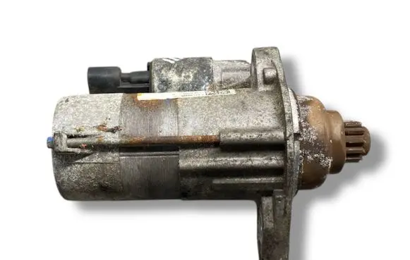 Seat Ibiza IV (6J,6P) Starter motor CAYC 02Z911024K