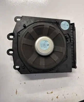 BMW 7 F01 F02 F03 F04 Subwoofer speaker 9144202 61928910 217BM0890A