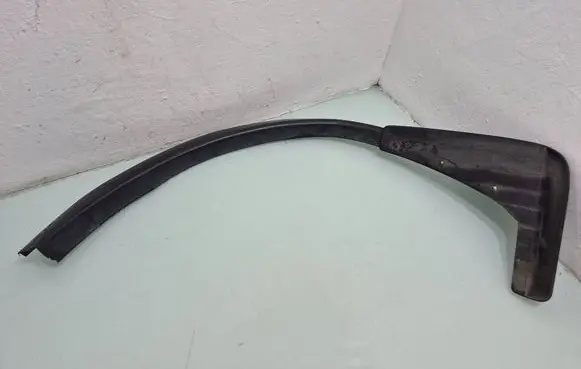 Nissan Murano Z52 Rear arch trim 768565AA0A
