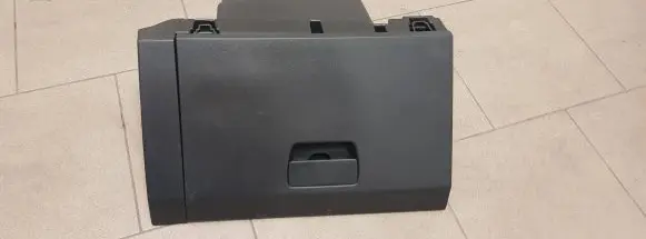 Dacia Sandero III Glove box 685009119R