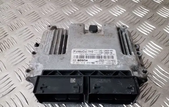 Ford Focus Engine control unit/module CV6112A650AMH CV6A12B684BB 0261S10853