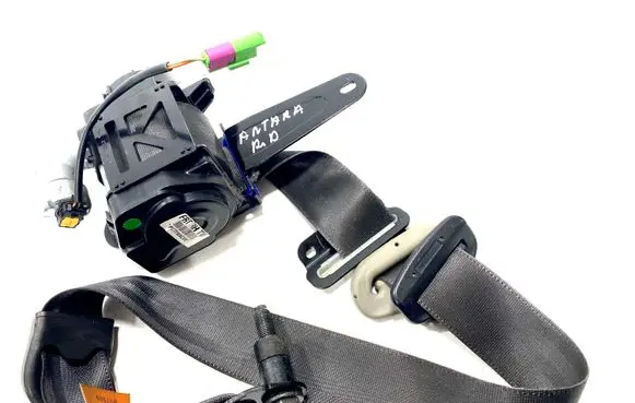Opel Antara Front seatbelt 0435137 007909 PC7TWACV9