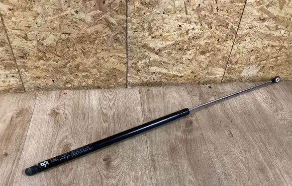 Hyundai Coupe Tailgate/trunk strut/damper 8177027012