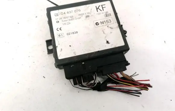 Opel Zafira A Comfort/convenience module 24437076 F005V00155