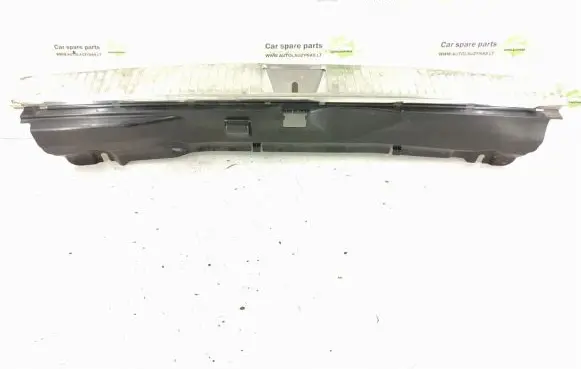 Mercedes-Benz C W204 Tailgate/boot lid lock trim 2046906541 2046900087