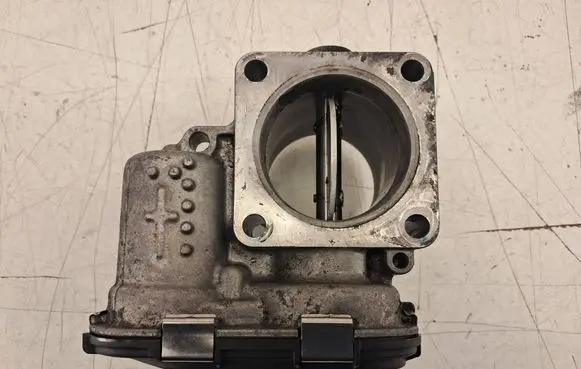 KIA Sportage Throttle body valve 351002A600