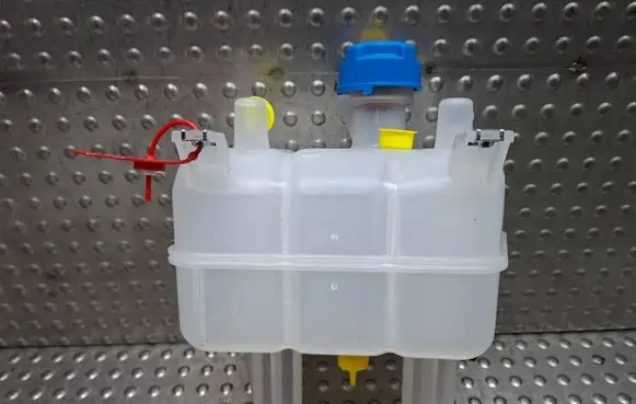 Fiat Ducato Coolant expansion tank/reservoir S25099770 1358583080