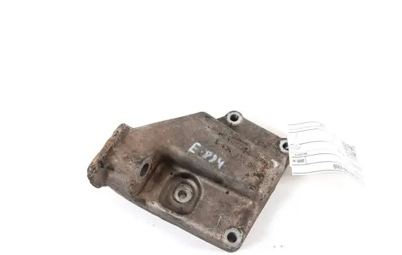 Mercedes-Benz G W461 W463 1st Gen Engine mounting bracket A6282230604