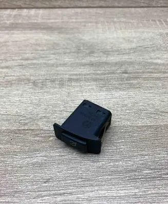 BMW 7 E38 Panel lighting control switch 8352256