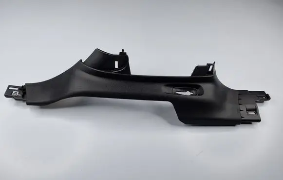 (B) pillar trim (bottom)