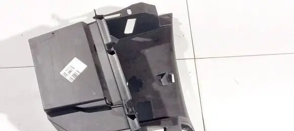 Peugeot 207 Glove box 9636215277