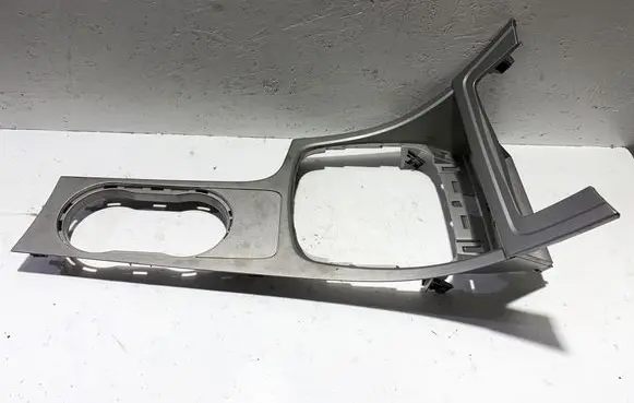 Ford Mondeo MK IV Gear shifter surround trim plastic W10512