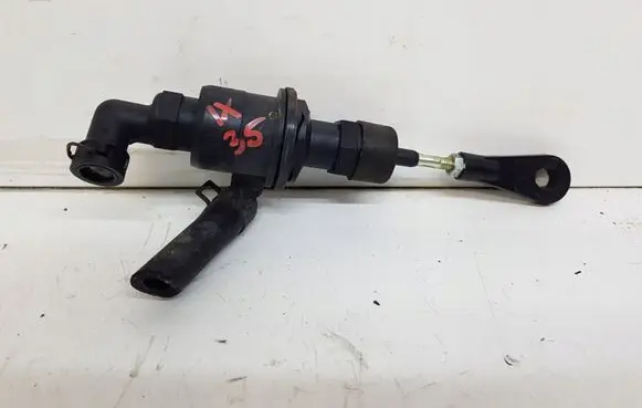 Clutch slave cylinder