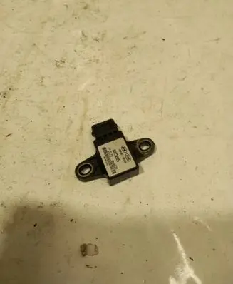 KIA Sorento ESP acceleration yaw rate sensor 956403E000 1275118 NAL5B11762