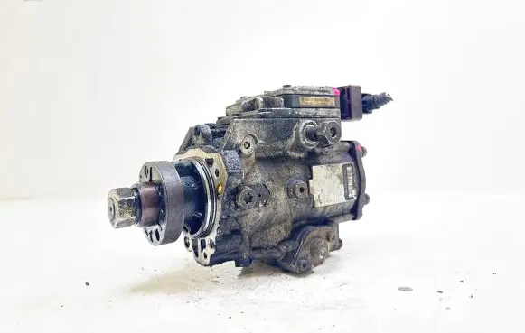 Opel Astra G Fuel injection high pressure pump 90501099 5010990105 70504003