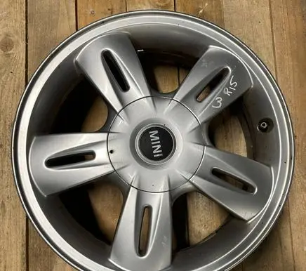 Mini One - Cooper R50 - 53 R15 alloy rim 