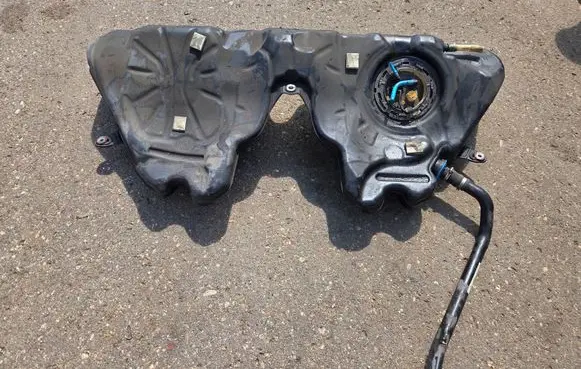 BMW 5 F10 F11 Fuel tank LL1988L 7225002