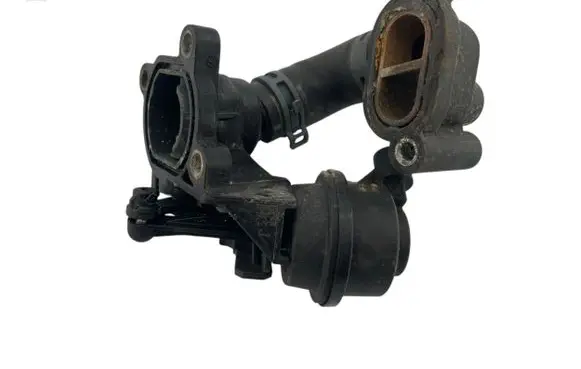 Thermostat/thermostat housing