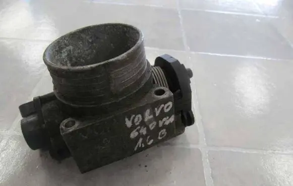 Volvo S40, V40 Throttle valve 9186780 5985