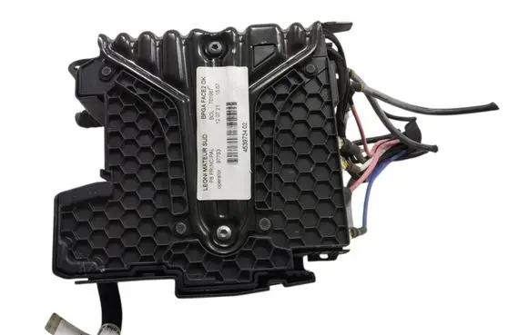 Peugeot 3008 II Fuse 9822465180