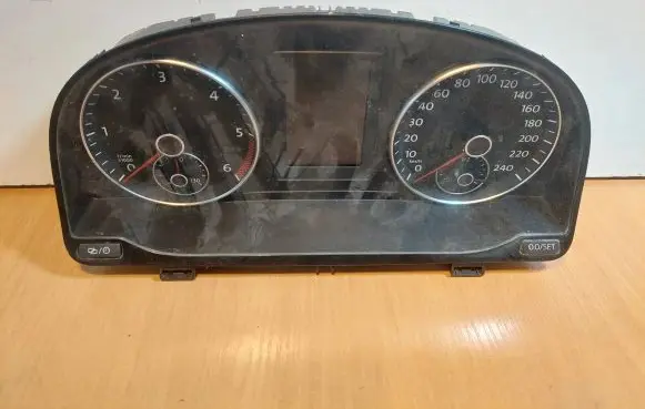 Volkswagen Caddy Speedometer (instrument cluster) 2K5920876F VDD02430 1719011434