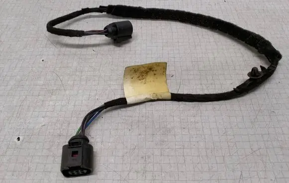 Volkswagen Transporter - Caravelle T5 Sliding door wiring loom 