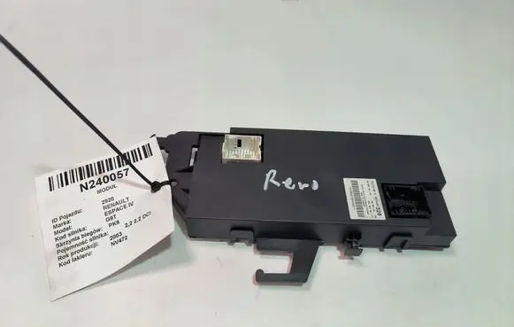Renault Espace III Central body control module 12212159