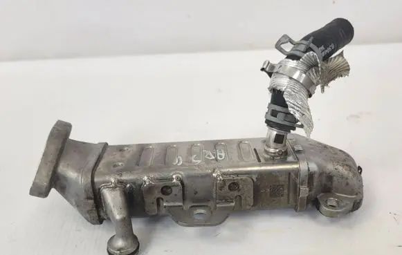 Alfa Romeo Stelvio EGR valve cooler 581546ab