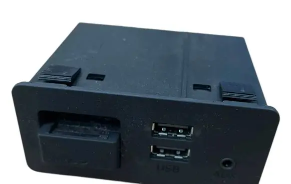 Mazda CX-3 USB socket connector D09H669U0 904526412446 ME412452273206