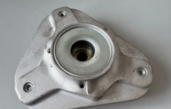 Mercedes-Benz E W212 Front upper strut mount A2123230020