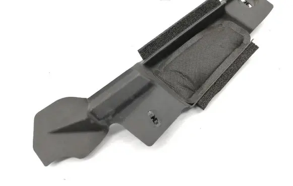 Fender trim (molding)