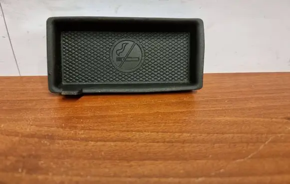 Mercedes-Benz GL X166 Glove box pad A1666830394