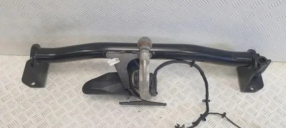 BMW X1 U11 Tow bar 