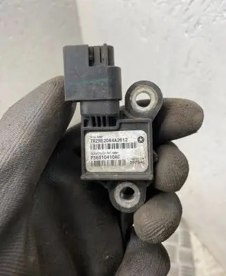 Jeep Grand Cherokee (WJ) Airbag deployment crash/impact sensor P56010410AC TRRME2084A2612