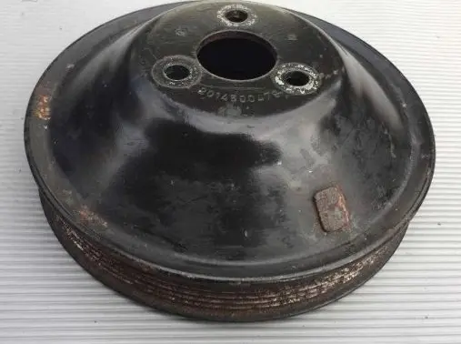 Mercedes-Benz E W124 Power steering pump pulley 2014600479