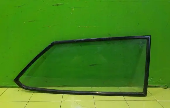 Lancia Beta Rear windscreen/windshield window 