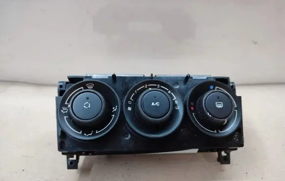Peugeot 5008 Climate control unit