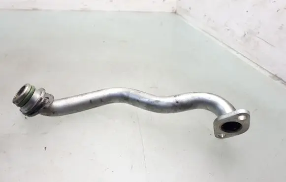 Maserati Ghibli Engine coolant pipe/hose