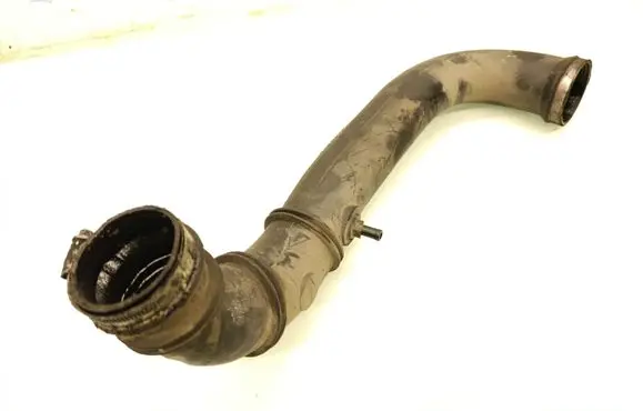 Intercooler hose/pipe