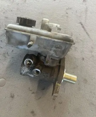 Renault Laguna II Master brake cylinder 03350884771 0335088477
