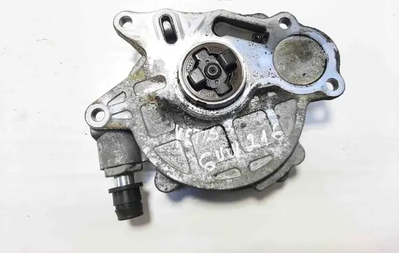Skoda Yeti (5L) Vacuum pump 03L145100F