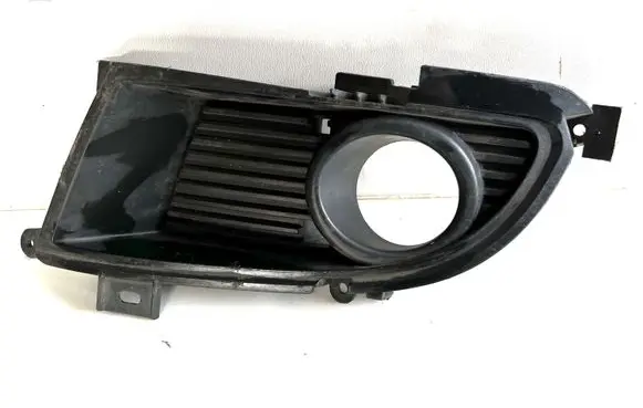 Mitsubishi Lancer Front fog light trim/grill MN126455