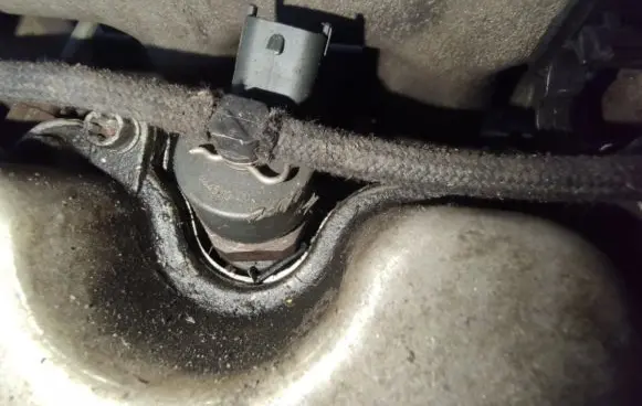 Alfa Romeo 166 Fuel injector 0445110002